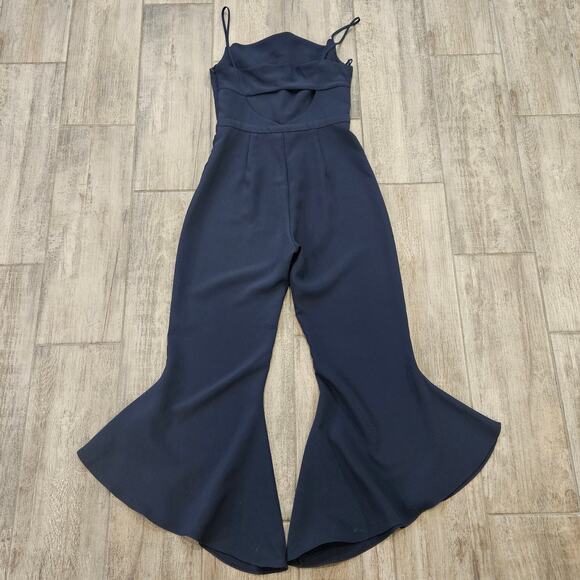 Likely Jumpsuit Women Size 4 Pasha Cropped Ruffle Flare Leg Spaghetti Strap Navy - Picture 7 of 14
